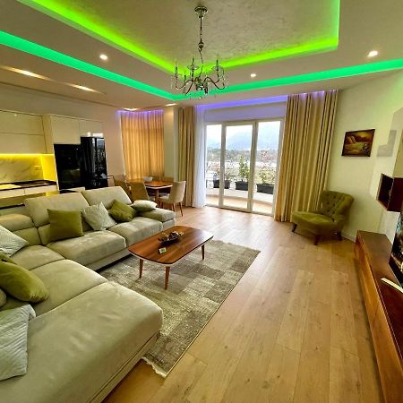 Queen'S Luxury Apartments Lake Tiranë Luaran gambar
