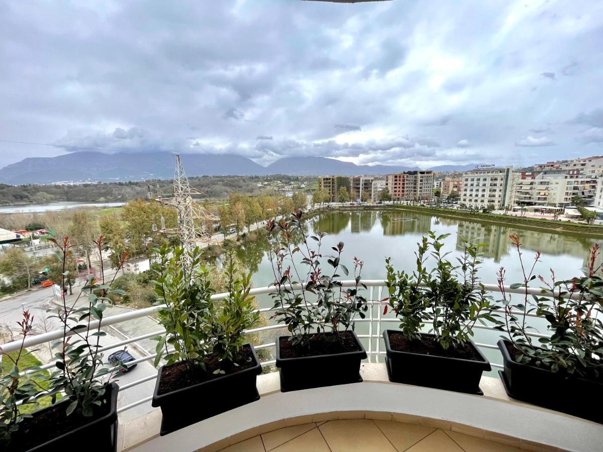 Queen'S Luxury Apartments Lake Tiranë Luaran gambar