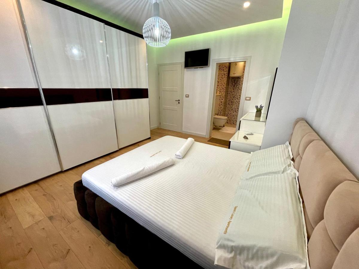 Queen'S Luxury Apartments Lake Tiranë Luaran gambar