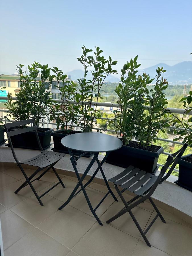 Queen'S Luxury Apartments Lake Tiranë Luaran gambar